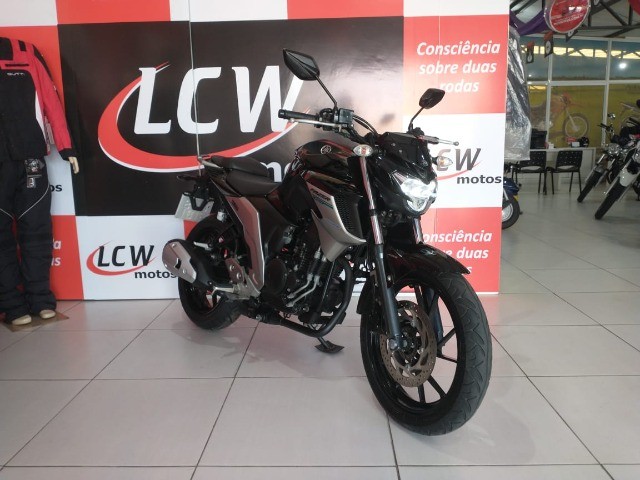 YAMAHA FAZER 250 2018/2019
