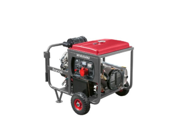 Gerador a Diesel  14 KVA Trifásico 220/380V Branco BD15000E3G2 part. Elétrica