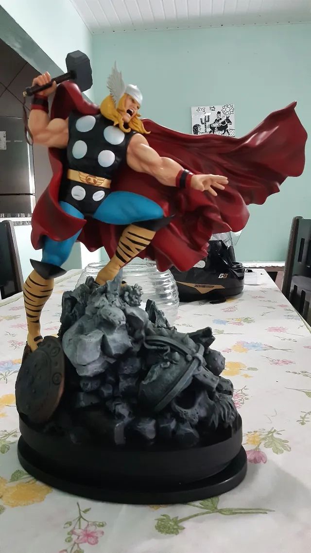 The Mighty Thor 1/6 Bowen designs  - Foto 3