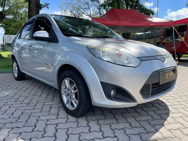Ford Fiesta Sedan 1.6 *Baixo Km *Garantia *DeliveryCar *Troco/Financio 