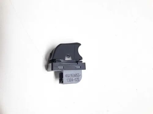 Botão Comando Vidro Q3 2015 Traseiro Direito Cx1301 - Foto 2