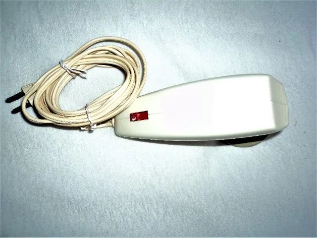 Massageador Portátil Oster Imperial. (Usado. No Estado conforme mostra ás fotografias) - Foto 3