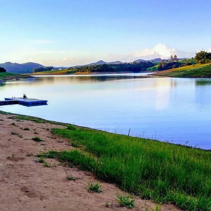 Alugo linda chácara em Piracaia Carnaval piscina churrasqueira - Foto 14
