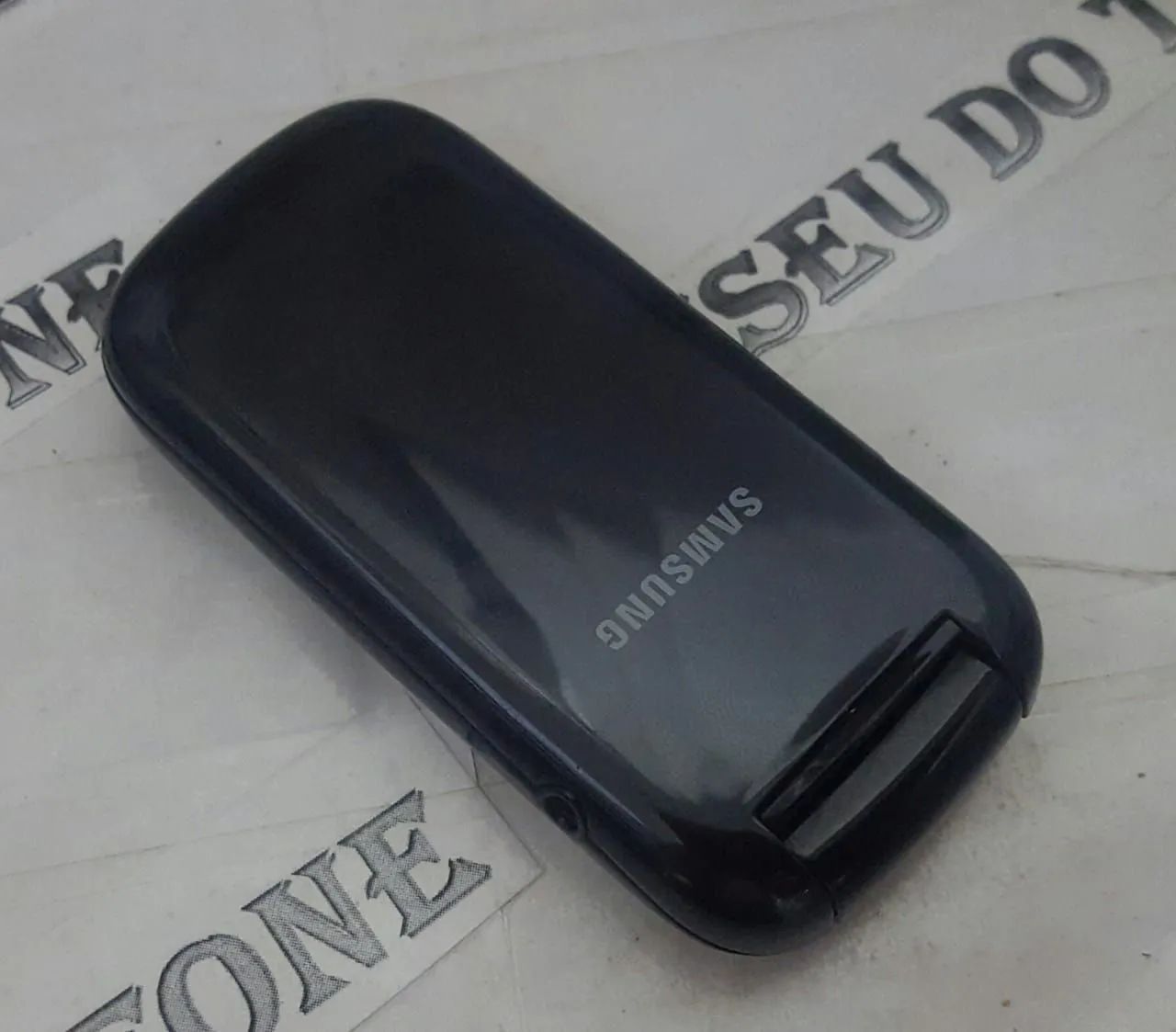 Samsung Flip pequeno lindo celular tipo antigo funcionando  - Foto 3