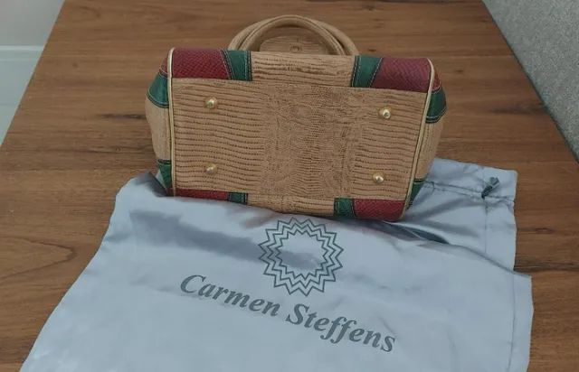 bolsa de mão Carmen Steffens couro texturizado - Foto 2