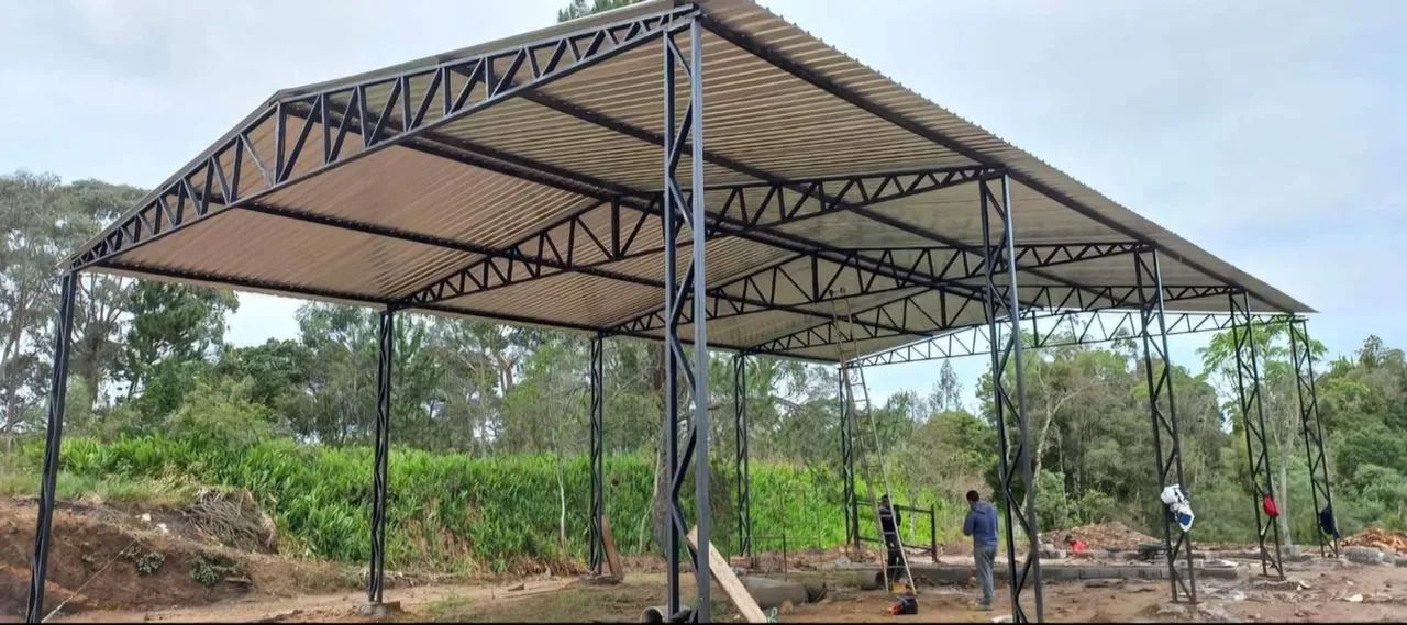Barracao estrutura metálica 