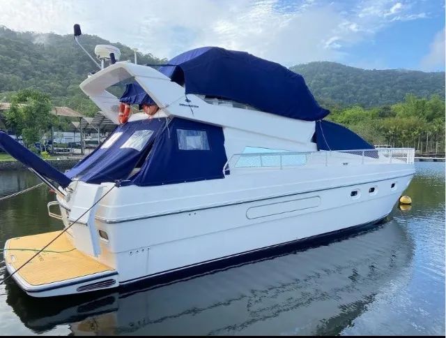 Aluguel de Lancha no Guarujá litoral de São Paulo - Foto 4