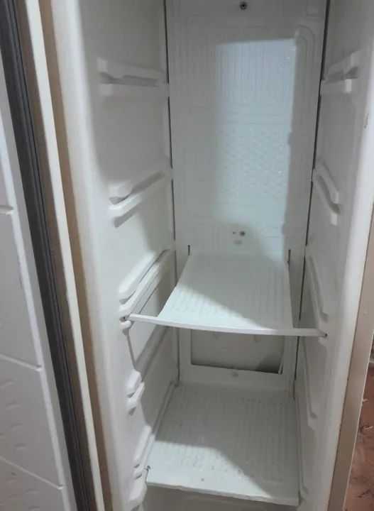 FREEZER VERTICAL  - Foto 3