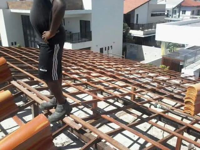 Eric carpinteiro SOS telhados retelhamento reforma manutenção de telhados  - Foto 4