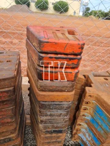 cod.873 - Peso Dianteiro para Massey Ferguson 265 a 296 - TK Tratores Nova Andradina - MS  - Foto 4