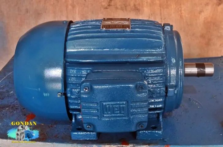 Motor elétrico WEG 5cv (3.7kw) 2 polos 3480RPM trifásico 220v / 380v / 440v   