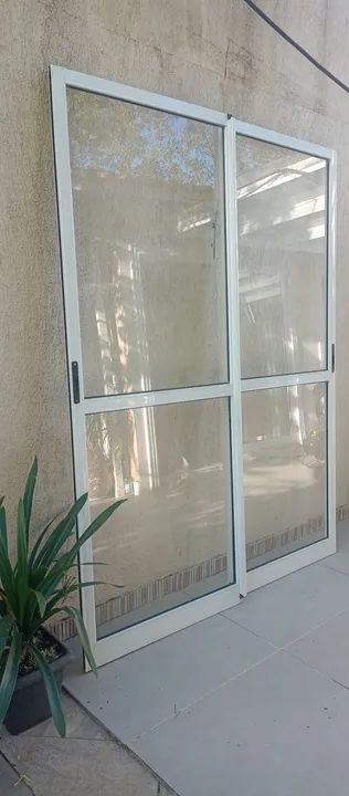 Porta Sacada  de Alumínio COMPLETA/1,77×2,29 - Foto 3