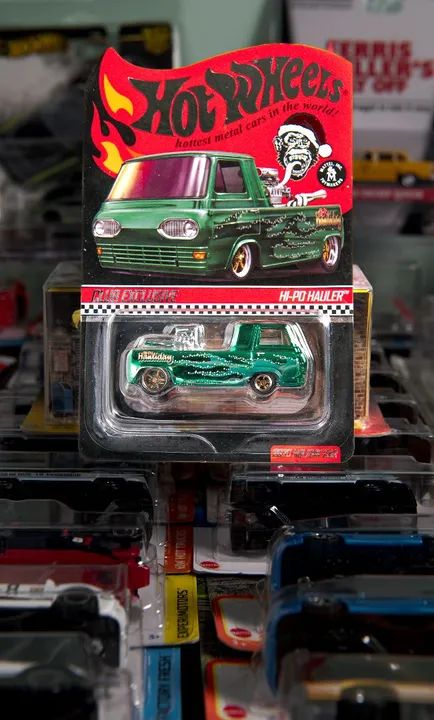 Hot Wheels Hi-Po Hauler RlC - GLH91 - Hobbies e coleções - Vila