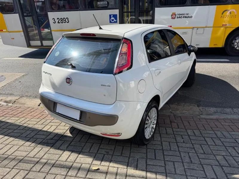 FIAT PUNTO 1.6 Essence 16V - Foto 4