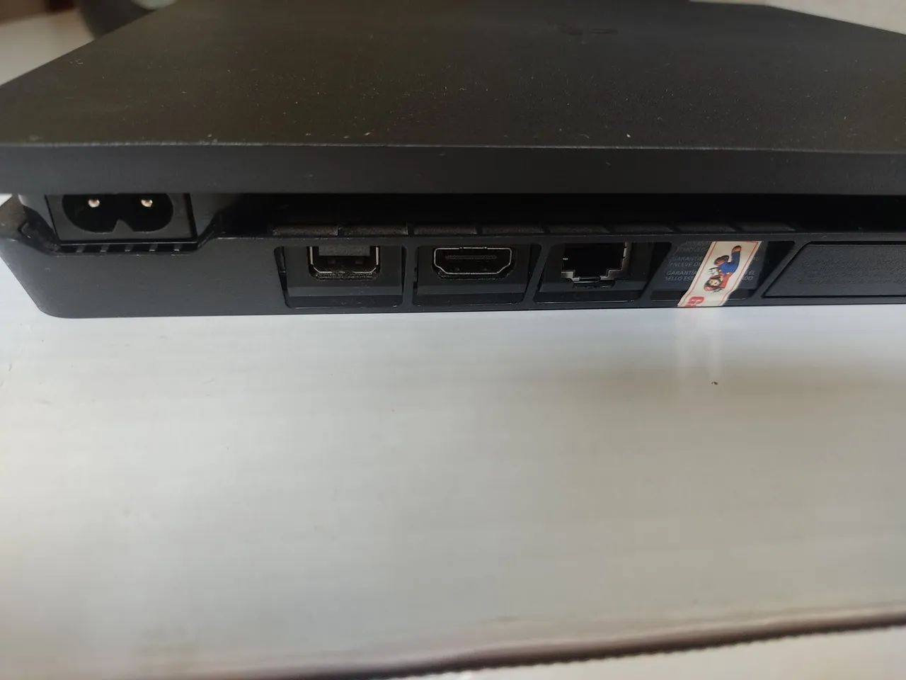 Playstation 4 Slim - Foto 4