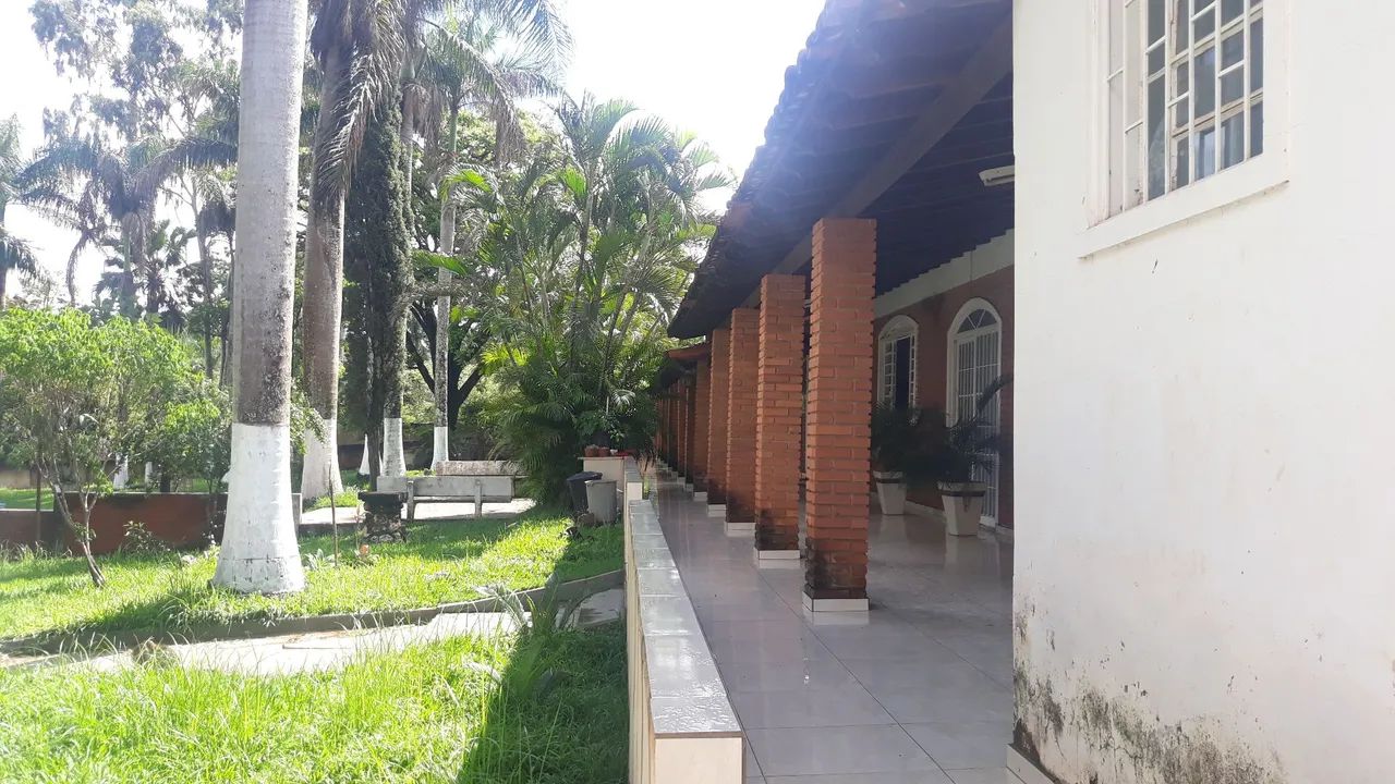 Chácara  com 2 casas e área verde - Foto 5