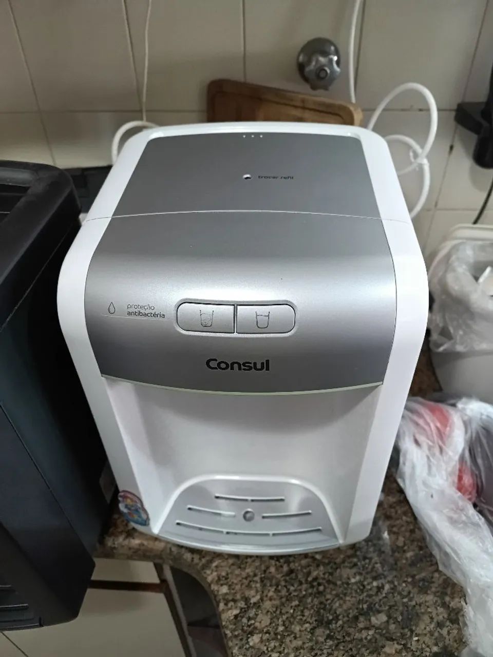 Filtro de água gelada consul gelando bem.