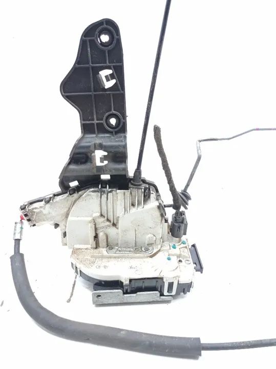 Fechadura Porta Traseira Esquerda Fiat Freemont 2.4 2012