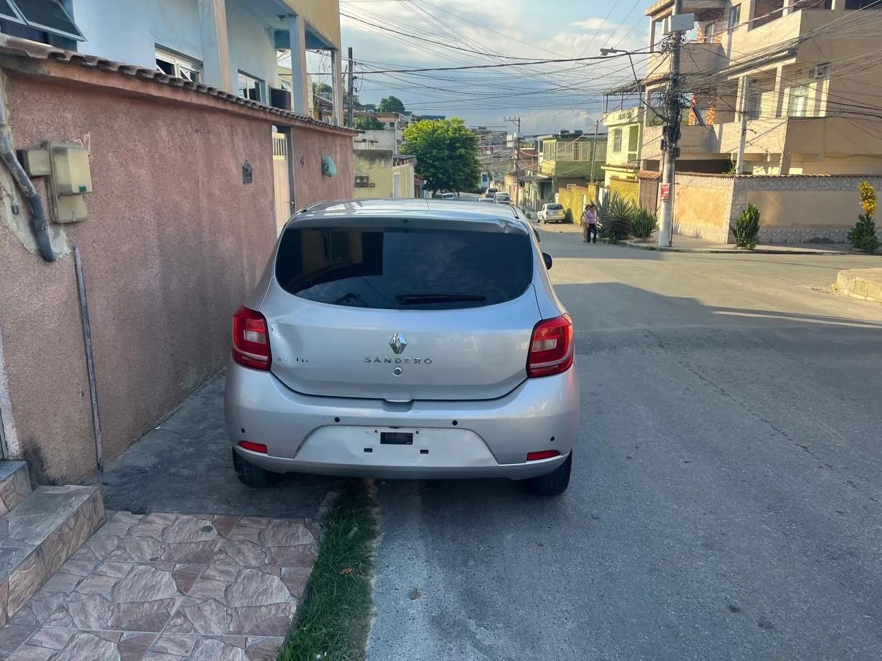 Renault sandero 1.0 