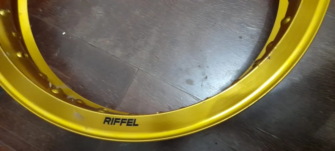 Roda para moto Motard aro 17 x 300 Marca Riffel