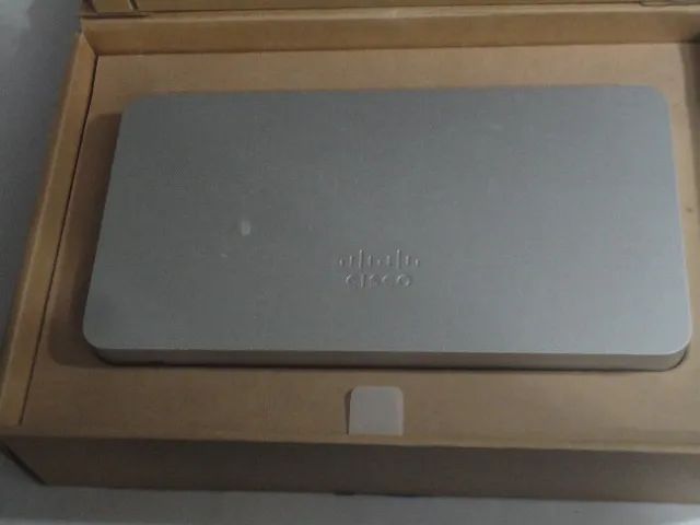 Firewall Appliance Cisco Meraki Mx68  - Foto 2