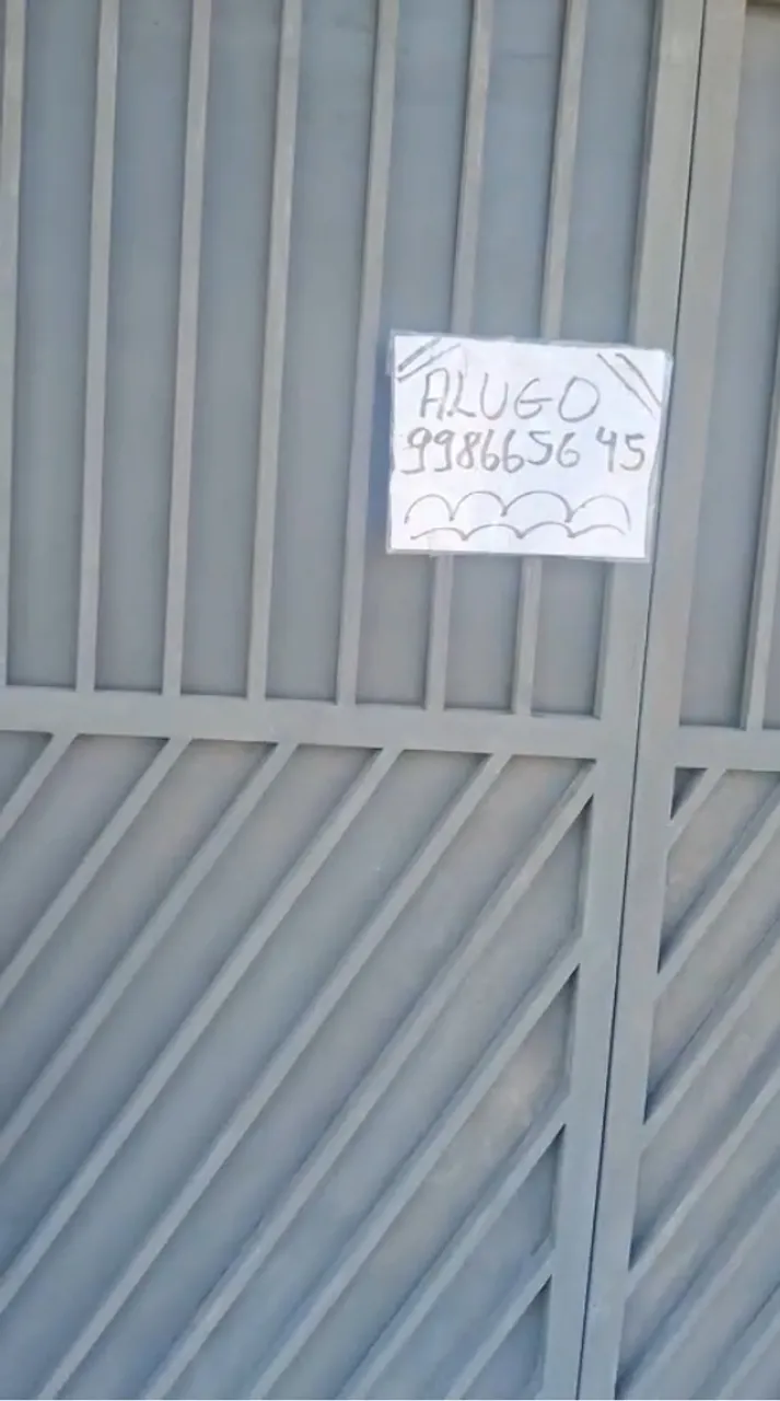 Aluga-se 