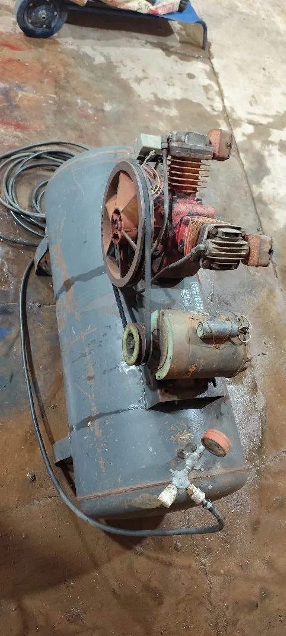 Compressor 200 l64618081196802124