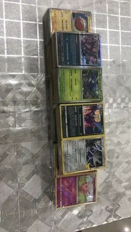 100 cartas pokemon borda amarela