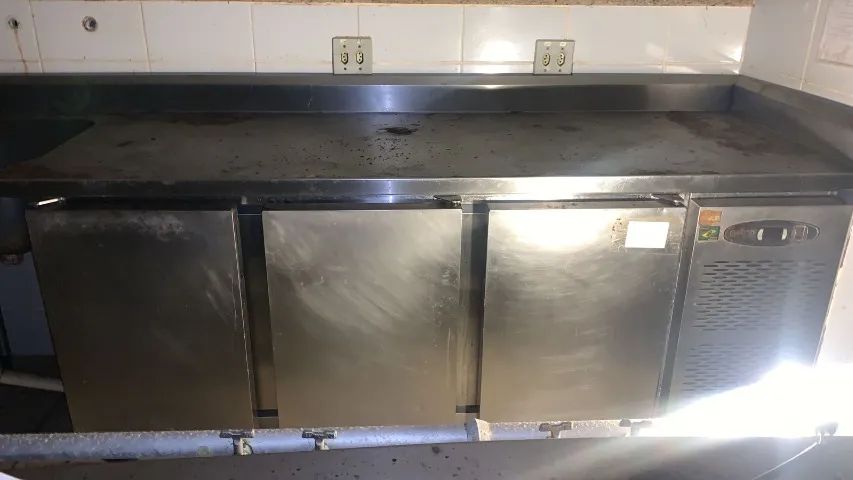Balcão Refrigerado Industrial em Inox