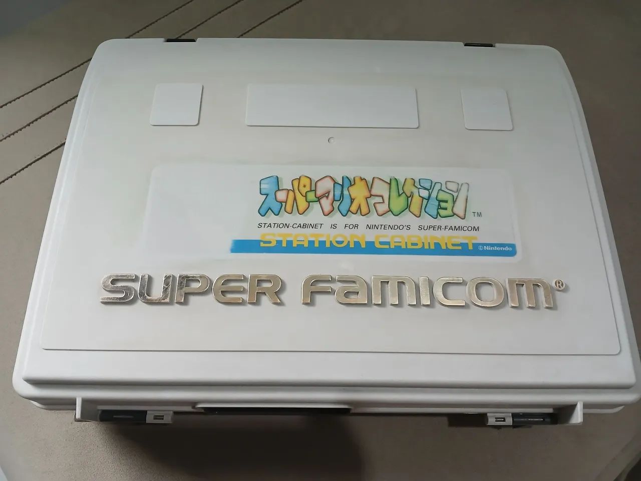 Super Famicom(Estação Cabine)