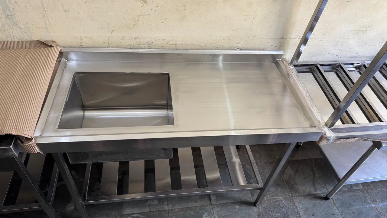 Pia de inox para comércio 1,30 x 0,60 - Foto 4
