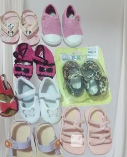 Conjunto de Sapatos para Bebê - Diversos Modelos - Tamanho Pequeno