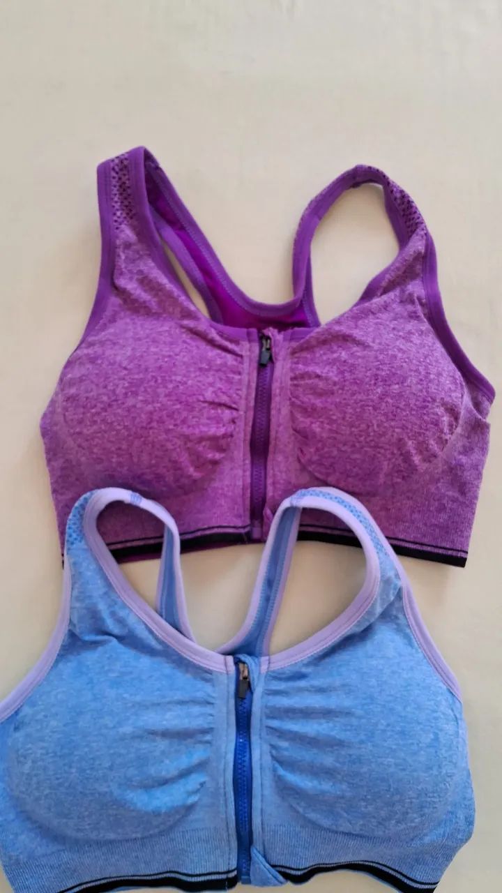 Tops com Zíper novos