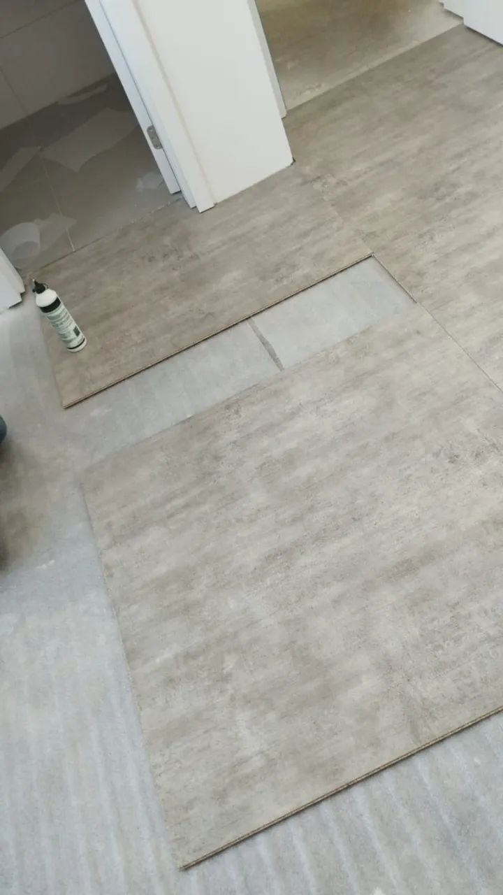 Piso Vinílico colocado com o melhor preço m² de Curitiba e Região - Foto 3