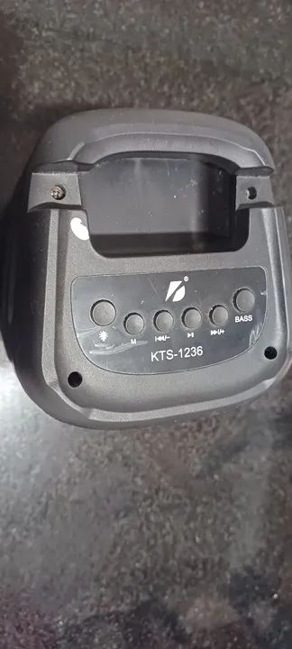 Caixa de Som Bluetooth com Luzes RGB - Foto 3