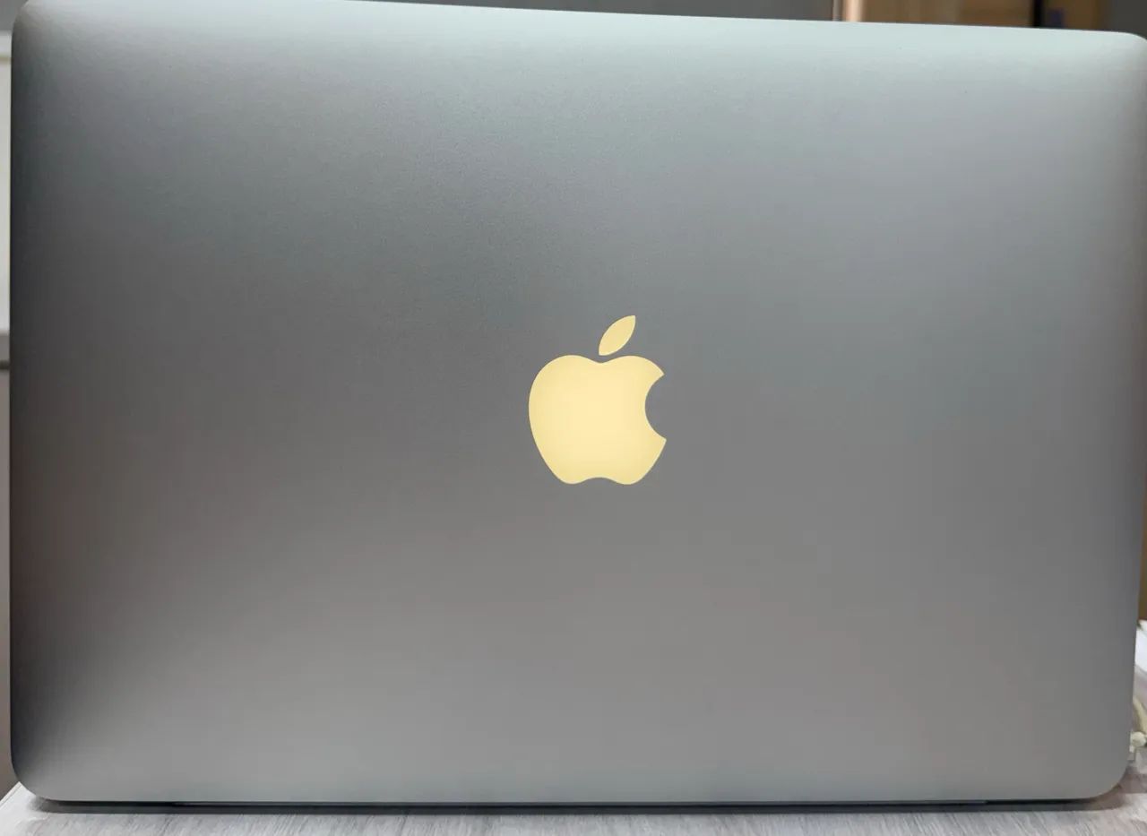 macbook pro early 2015