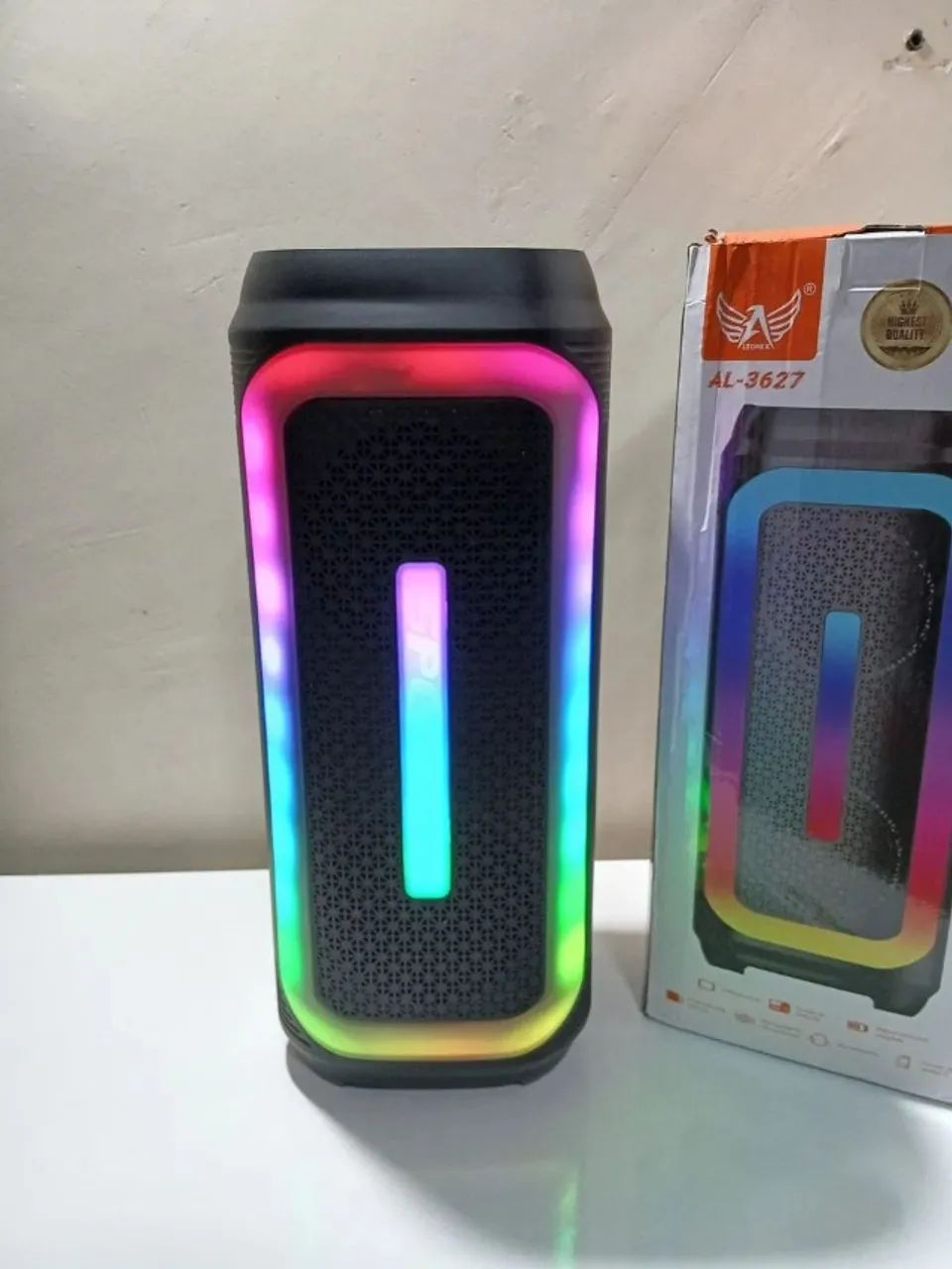 Caixa de Som Bluetooth 50W com Led RGB - Foto 4