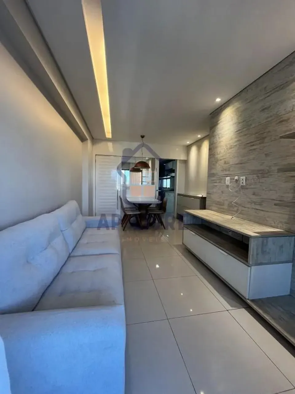 Apartamento para Locação em Recife, Torre, 3 dormitórios, 1 suíte, 2 banheiros, 2 vagas