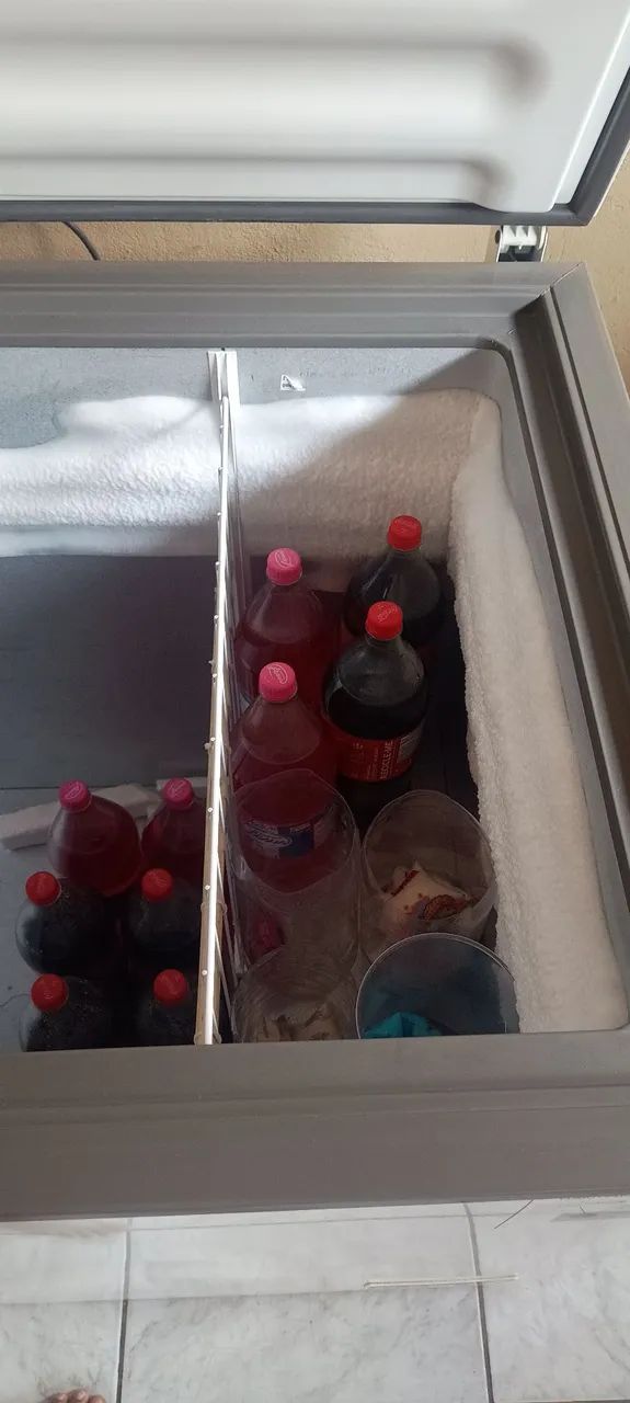Freezer Branco Horizontal + 12 Grades de cerveja - Foto 3