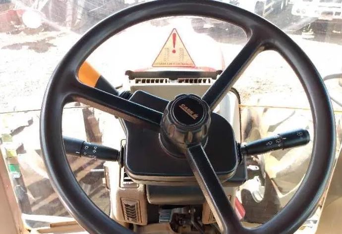 Trator Case  205 4x4 2016 - Foto 3