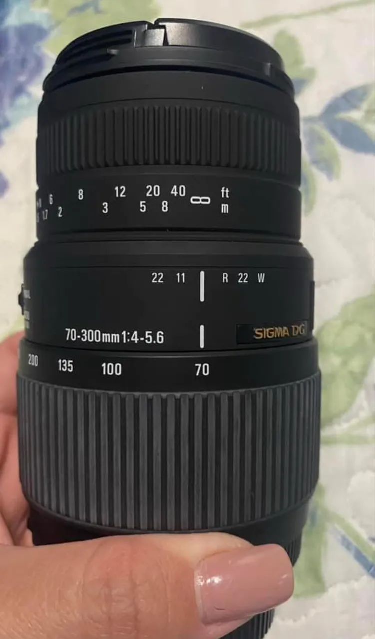 Lente Sigma DG 70-300mm