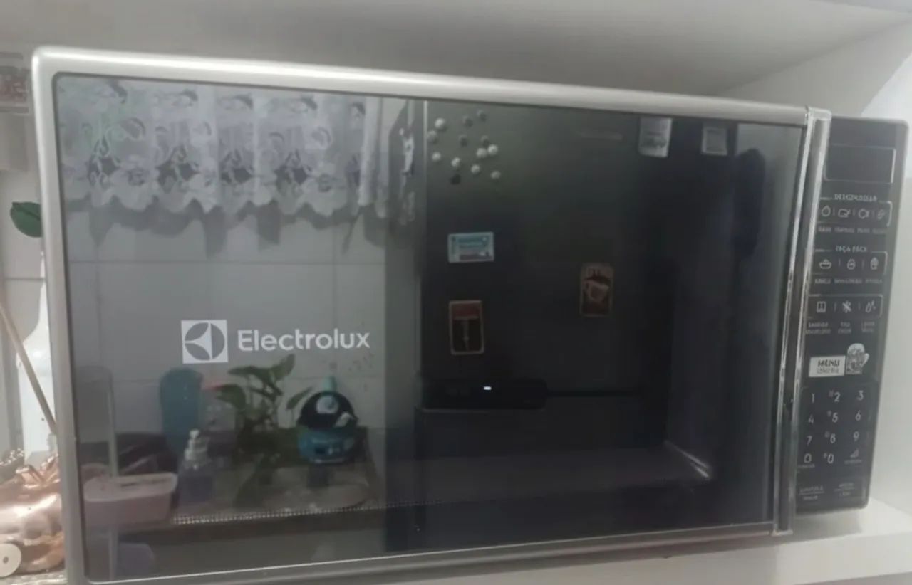 Microondas Electrolux inox 