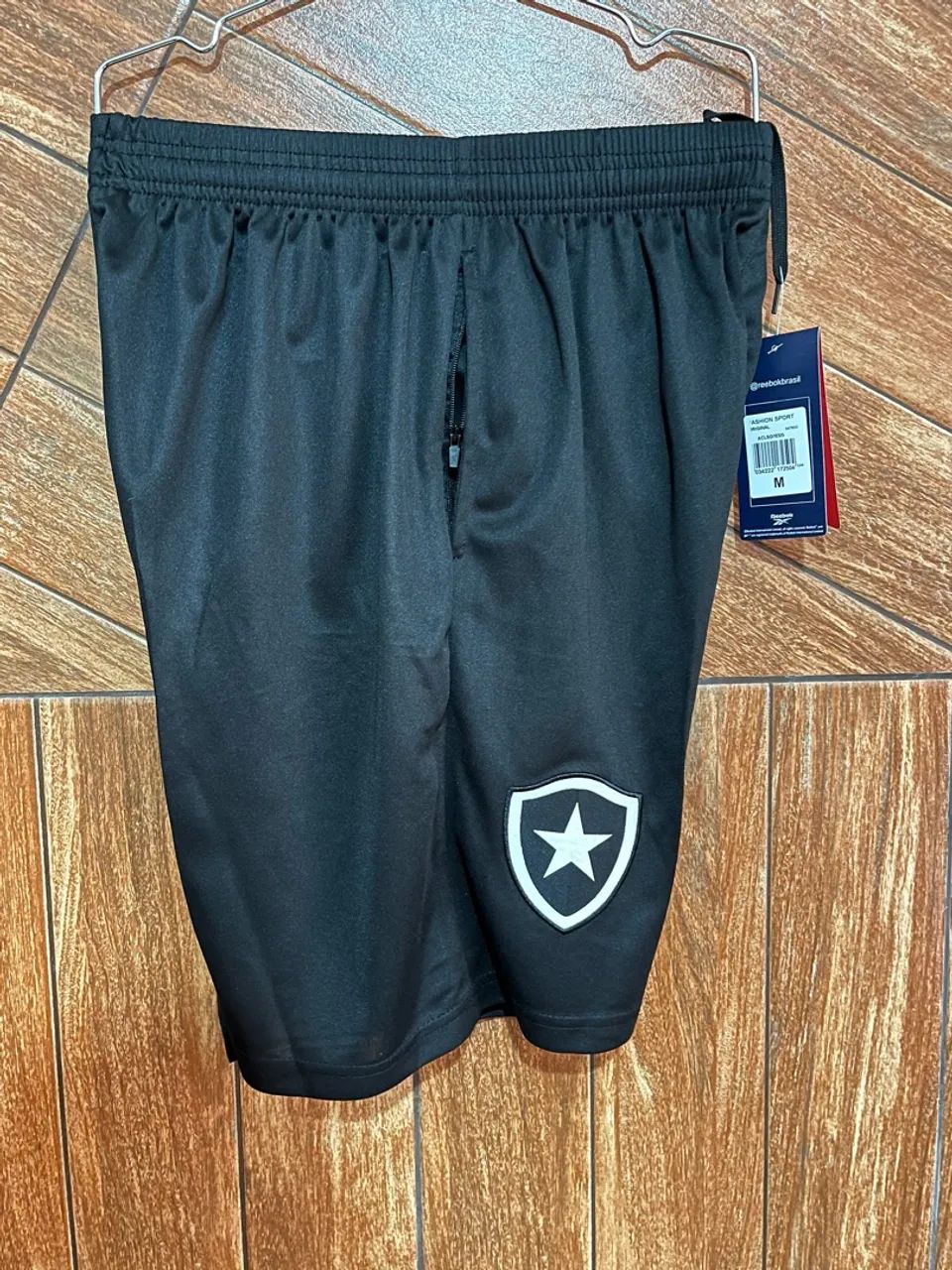 Short Botafogo com bolso de zíper  - Foto 3