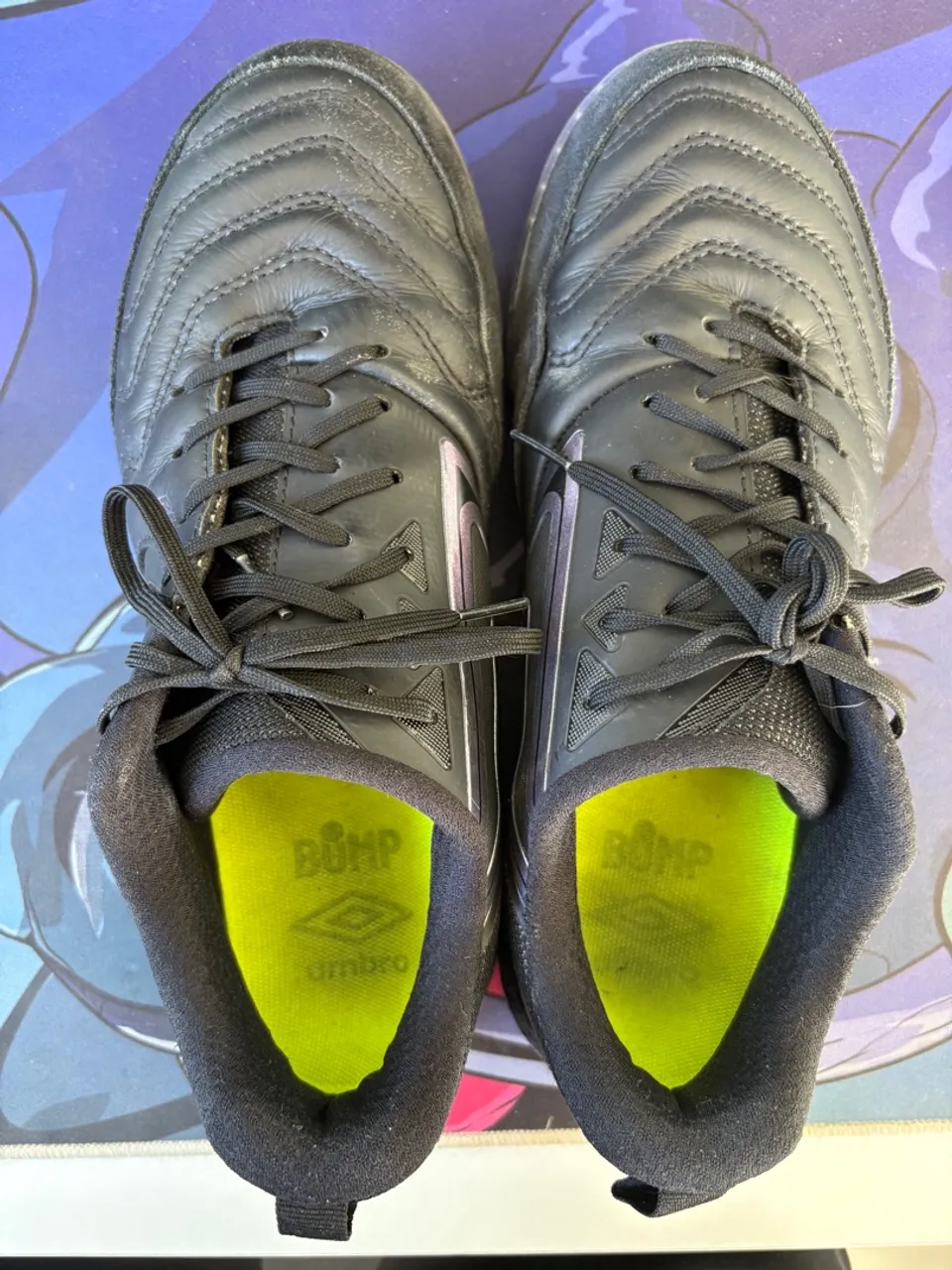 Chuteiras Umbro Bump - Futebol