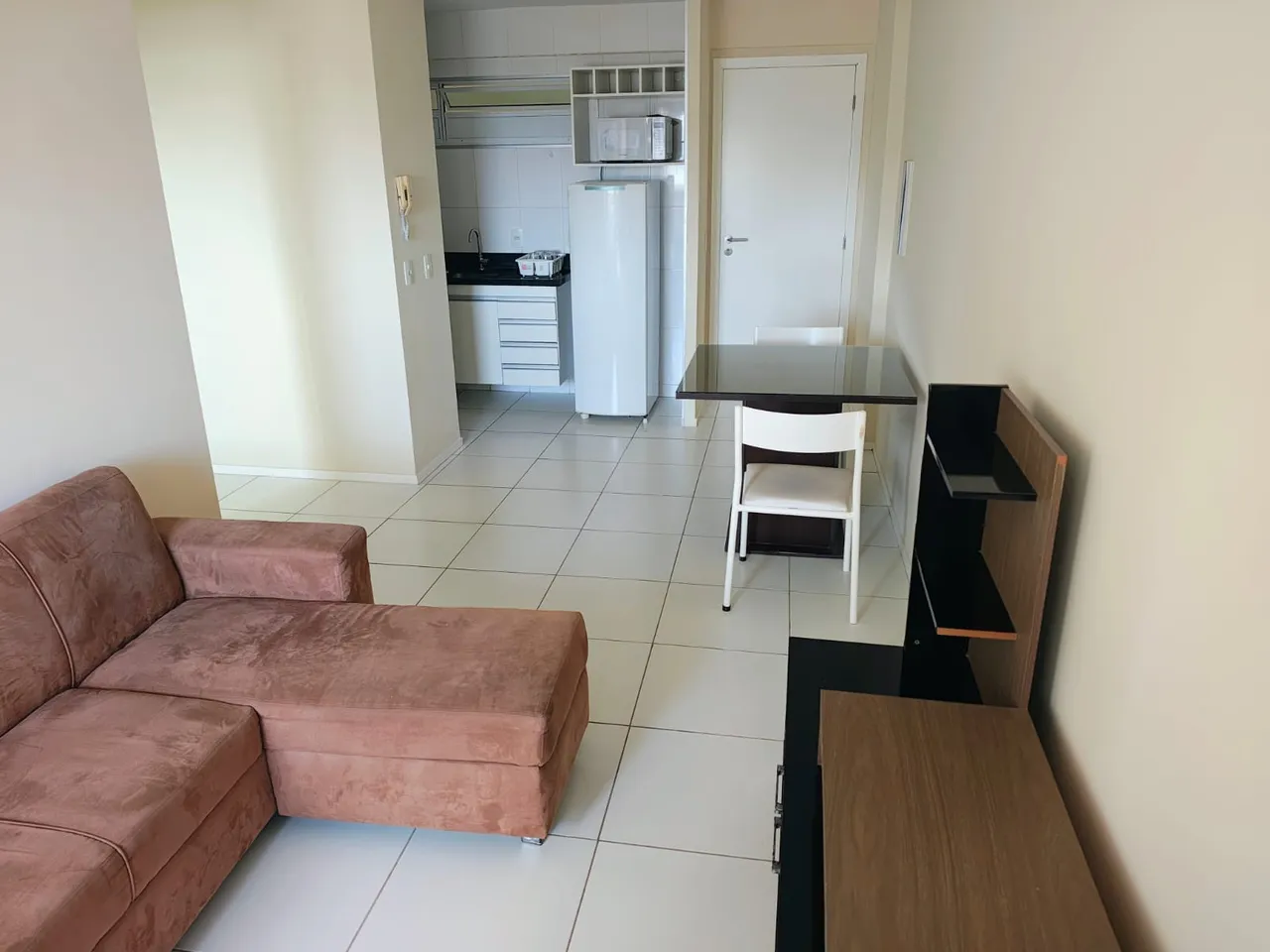 Imóvel para aluguel possui 56 metros quadrados com 1 quarto em Renascença - São Luís - MA