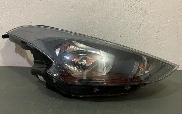Farol Direito Hyundai Hb20 2020 A 2022 Original Usado (Usado) - Foto 2