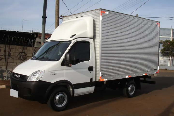 Iveco Daily 35s14 Bau Ano 2018