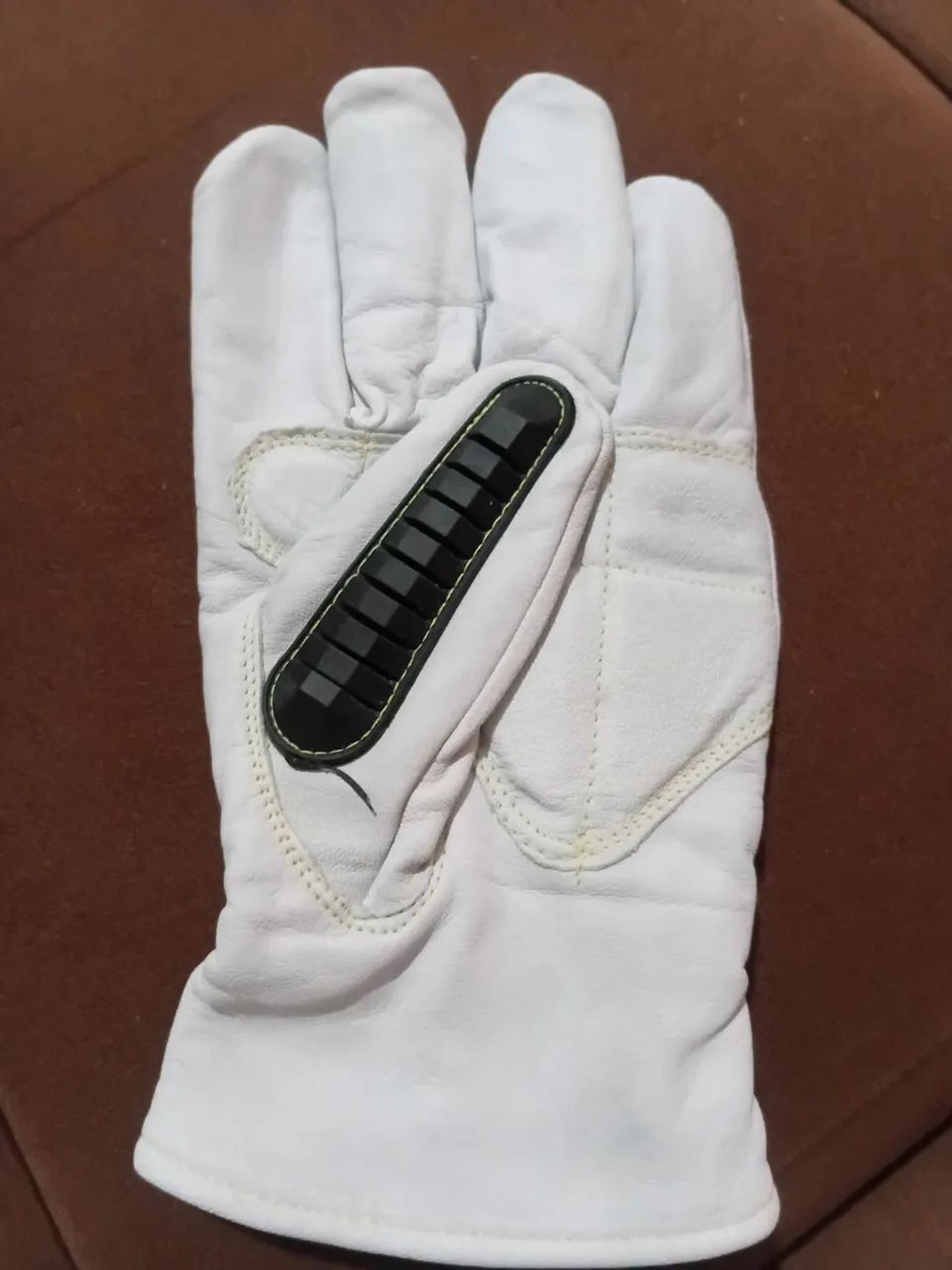 Luvas de Segurança em Couro - Par - Foto 2