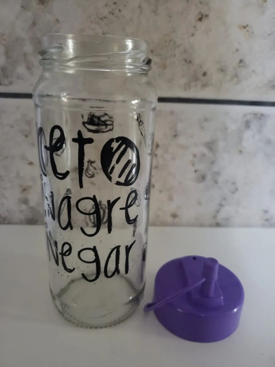 Vidro decorado para azeite ou vinagre 500 ml com tampa novo - Foto 2