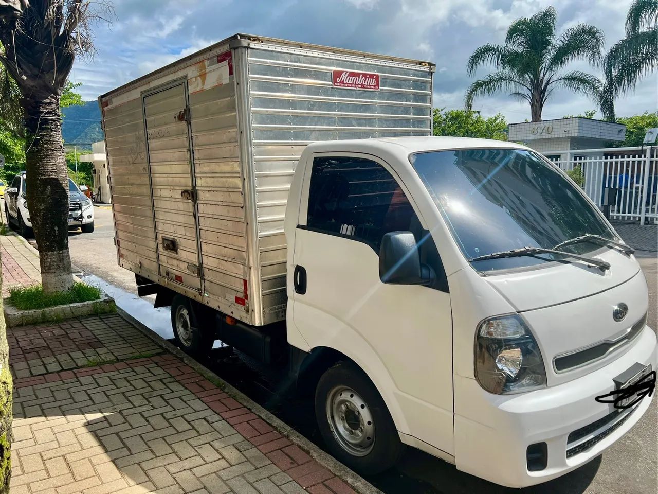 Kia bongo único dono pouco rodado apenas 81 km original, oportunidade novo novo - Foto 3